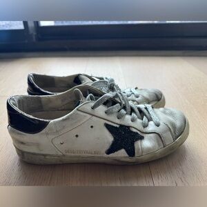 Golden Goose low top sneakers size US 9 IT 39